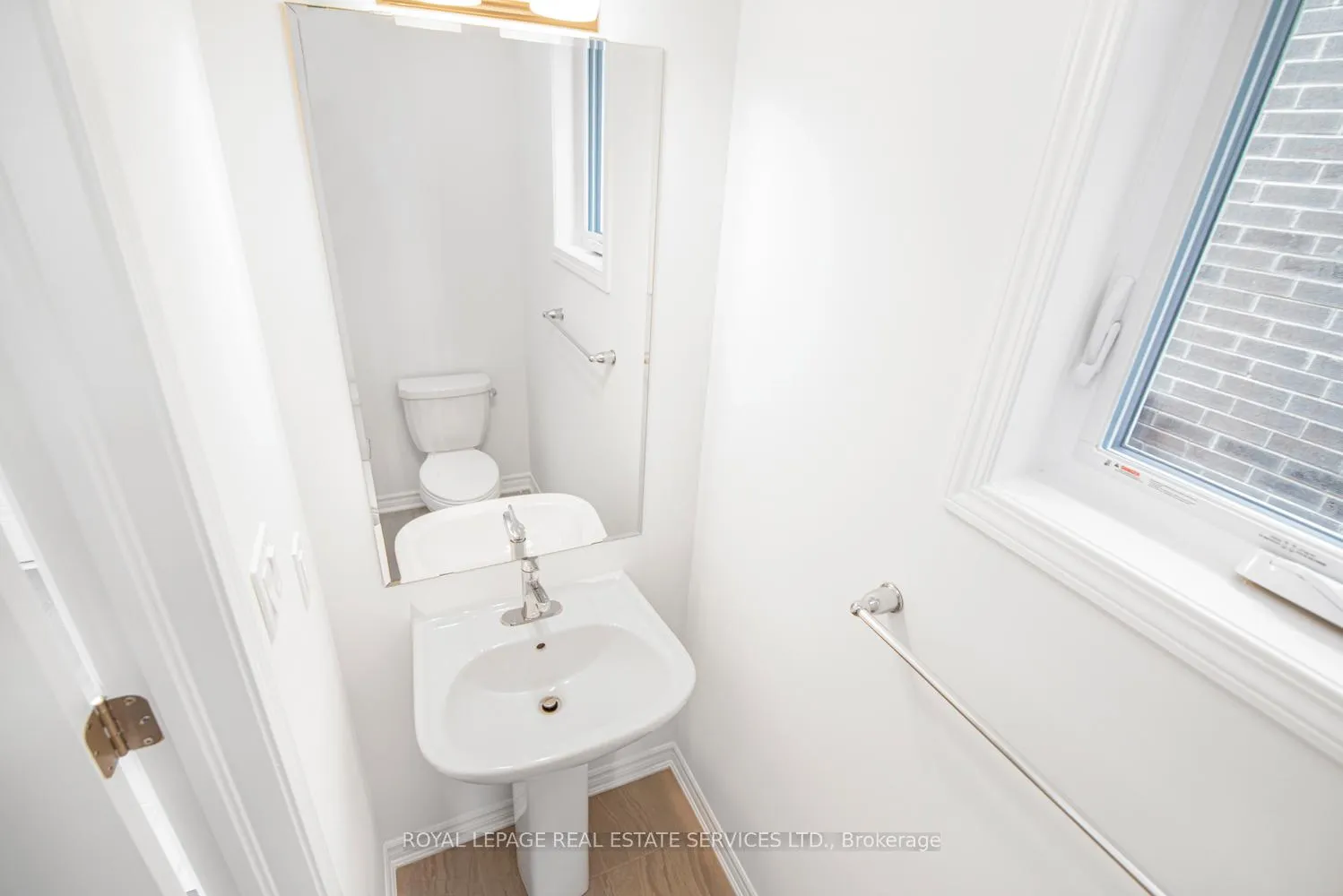 Photo 18 of 266 Millstone Street W, Kitchener, Trussler — HOMEH