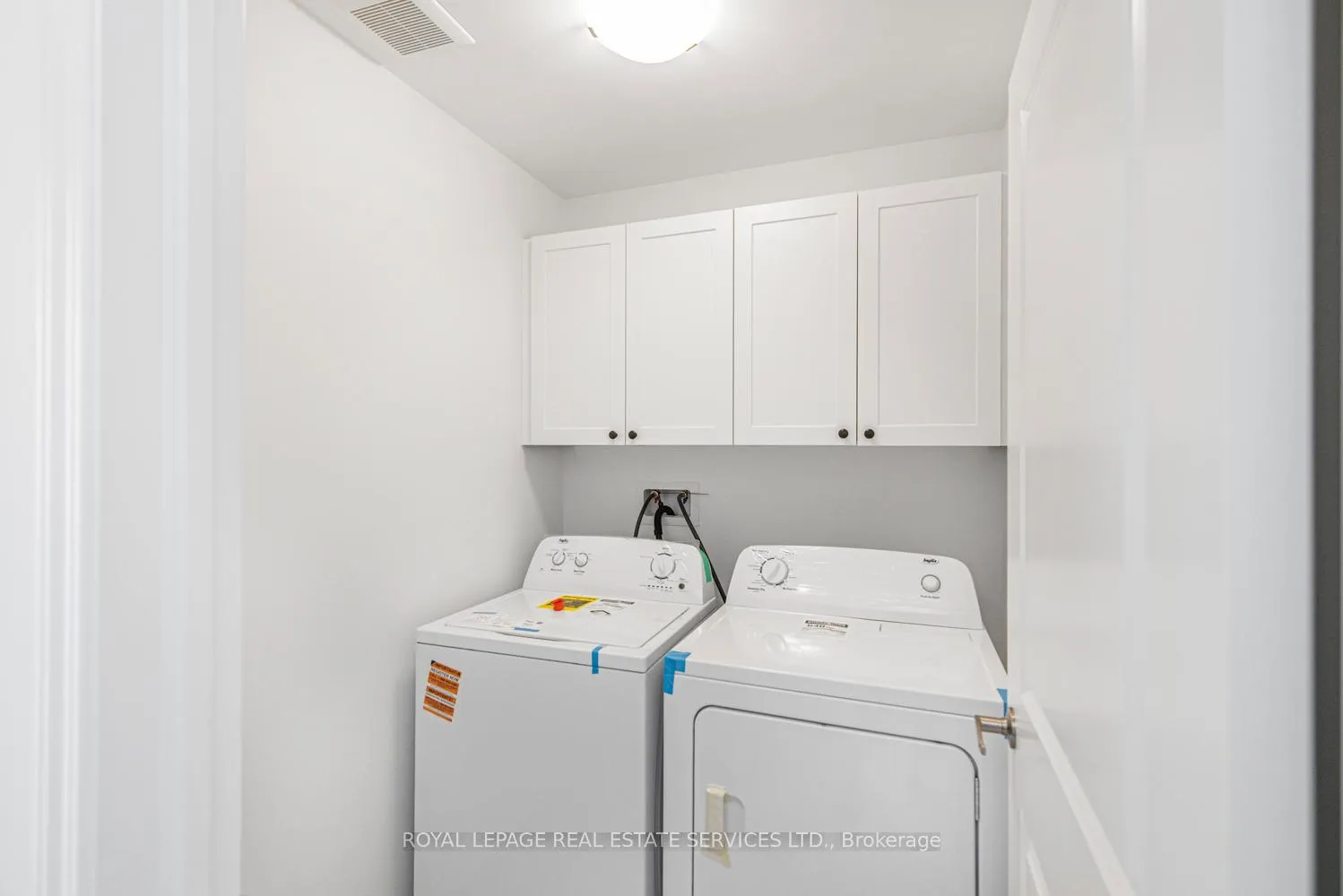 Photo 31 of 266 Millstone Street W, Kitchener, Trussler — HOMEH