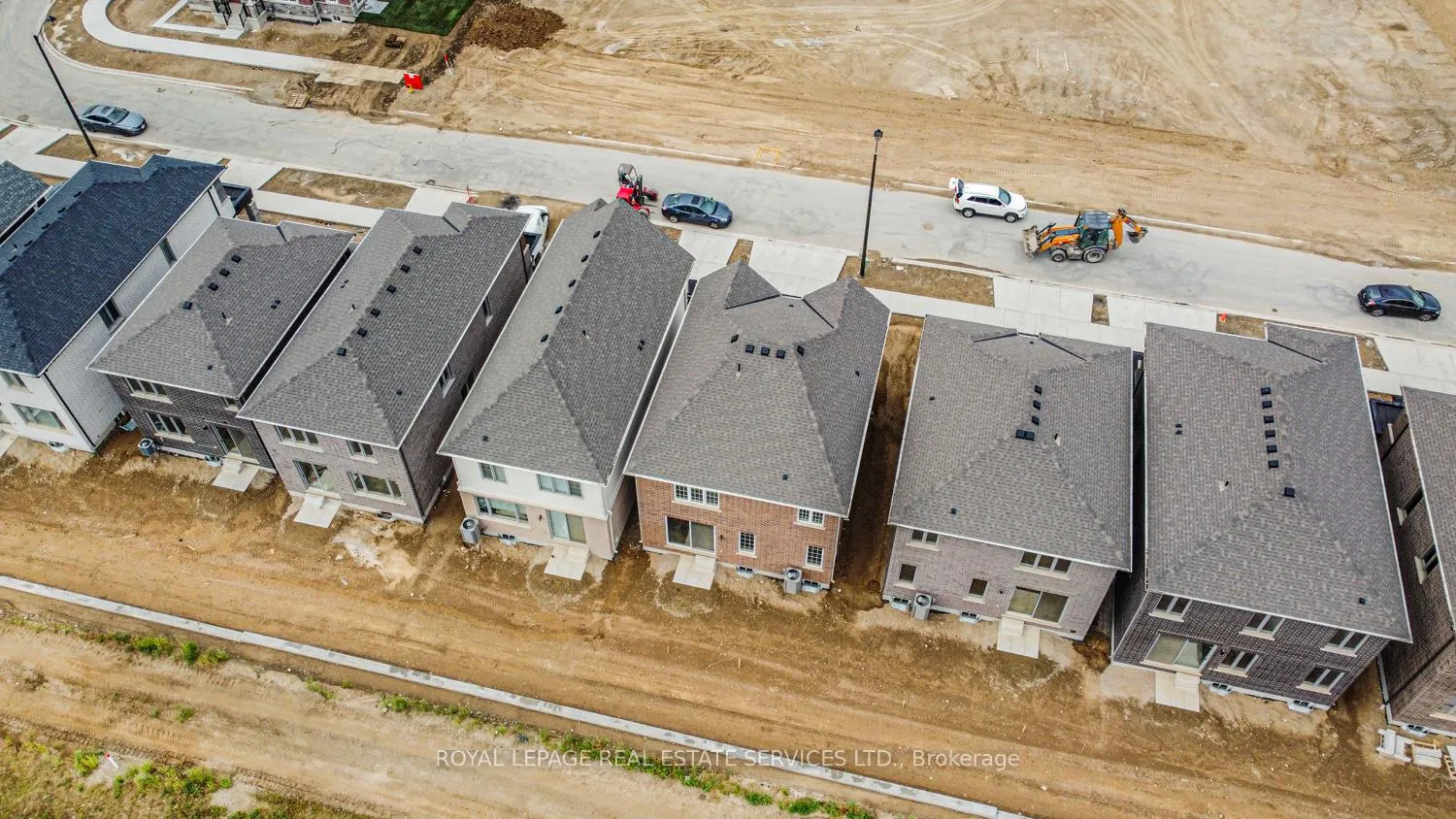 Photo 36 of 266 Millstone Street W, Kitchener, Trussler — HOMEH
