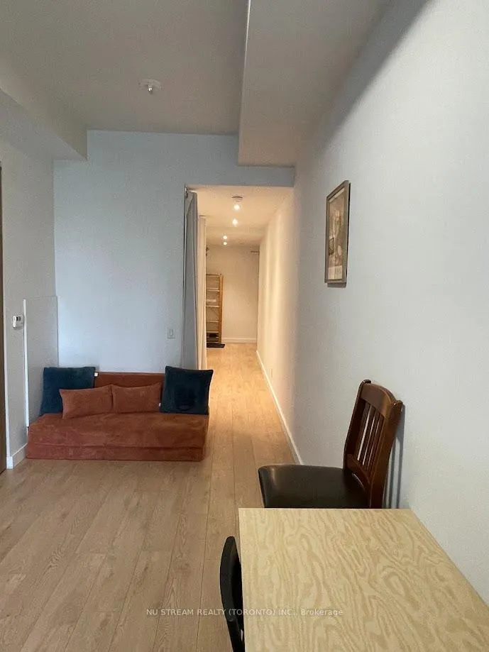 Photo 5 of Unit 607, 81 Wellesley Street E, Toronto, Church-Yonge Corridor — HOMEH