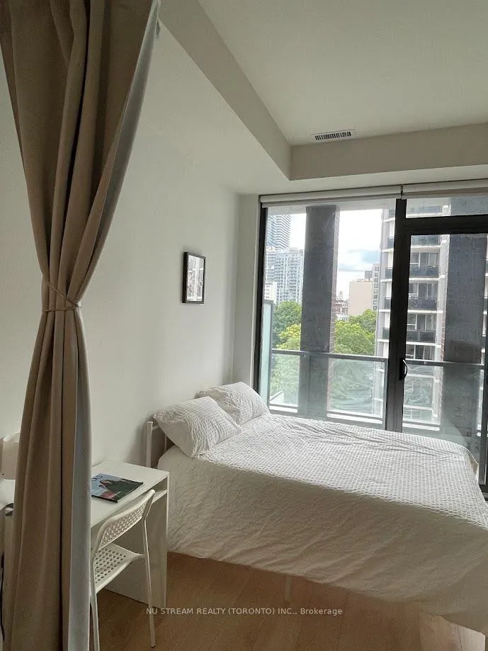 Photo 7 of Unit 607, 81 Wellesley Street E, Toronto, Church-Yonge Corridor — HOMEH