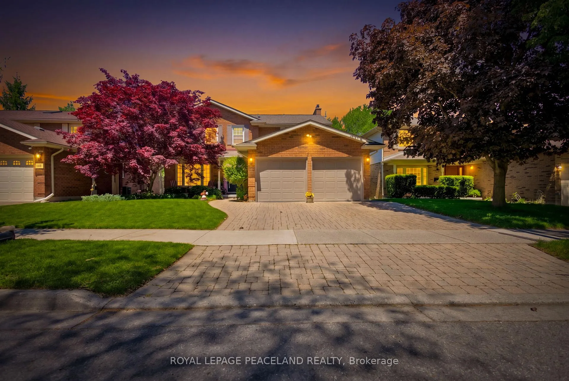 Photo 1 of 64 Woodview Crescent, Kitchener, Centreville Chicopee — HOMEH