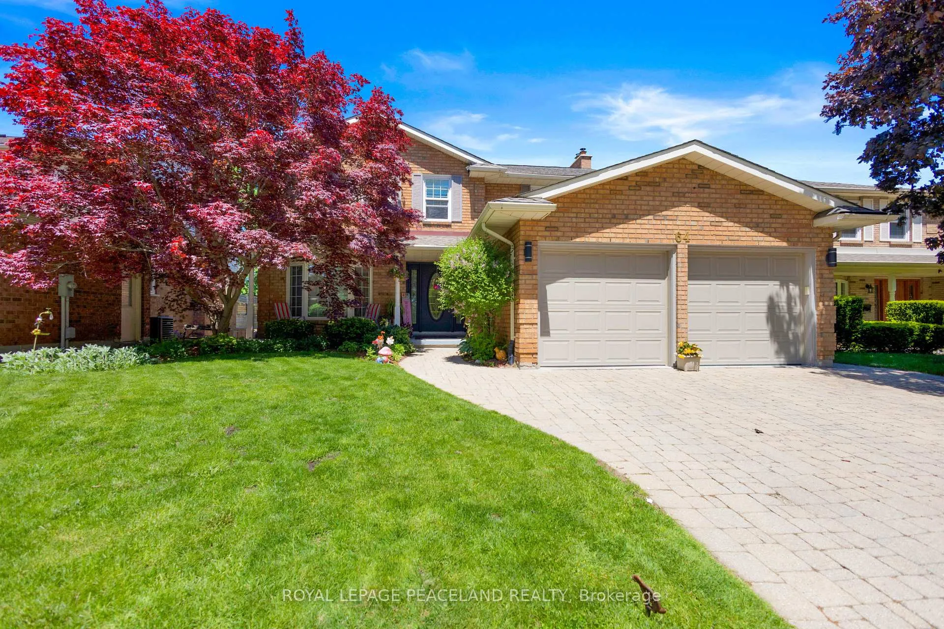 Photo 3 of 64 Woodview Crescent, Kitchener, Centreville Chicopee — HOMEH