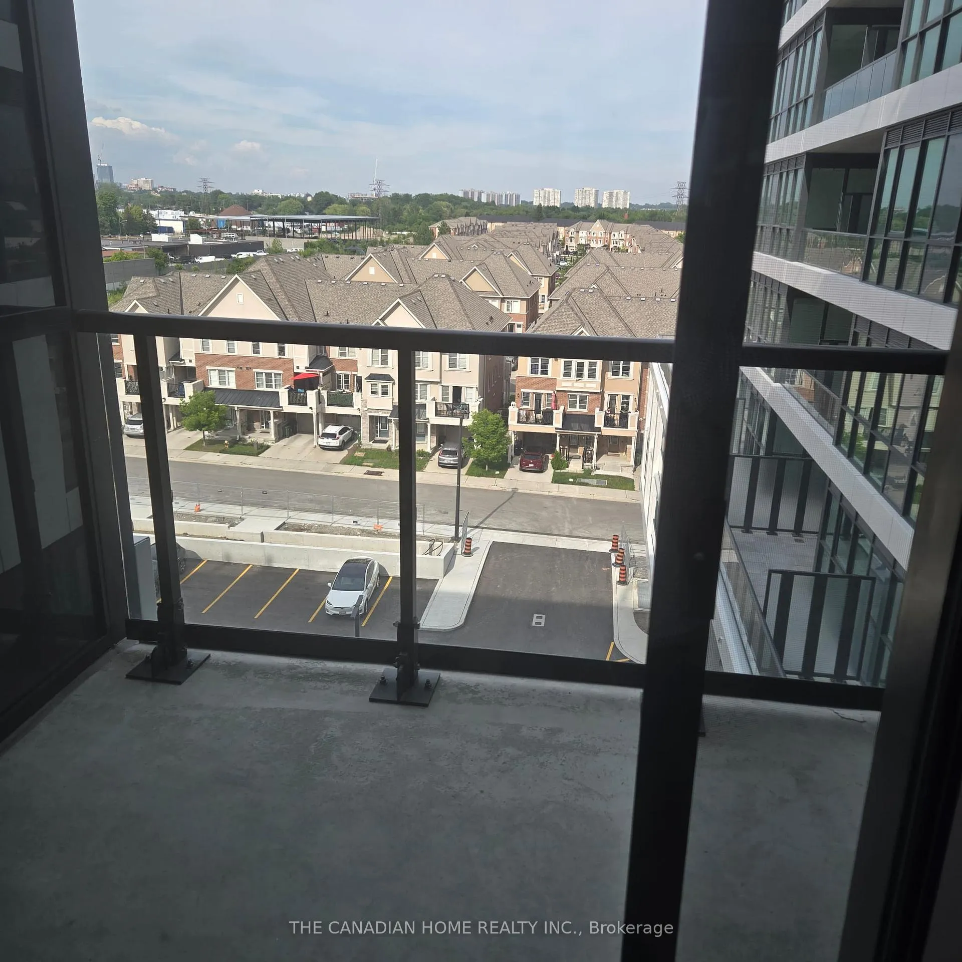 Photo 4 of Unit 624, 20 Deans Drive, Scarborough, Clairlea-Birchmount — HOMEH