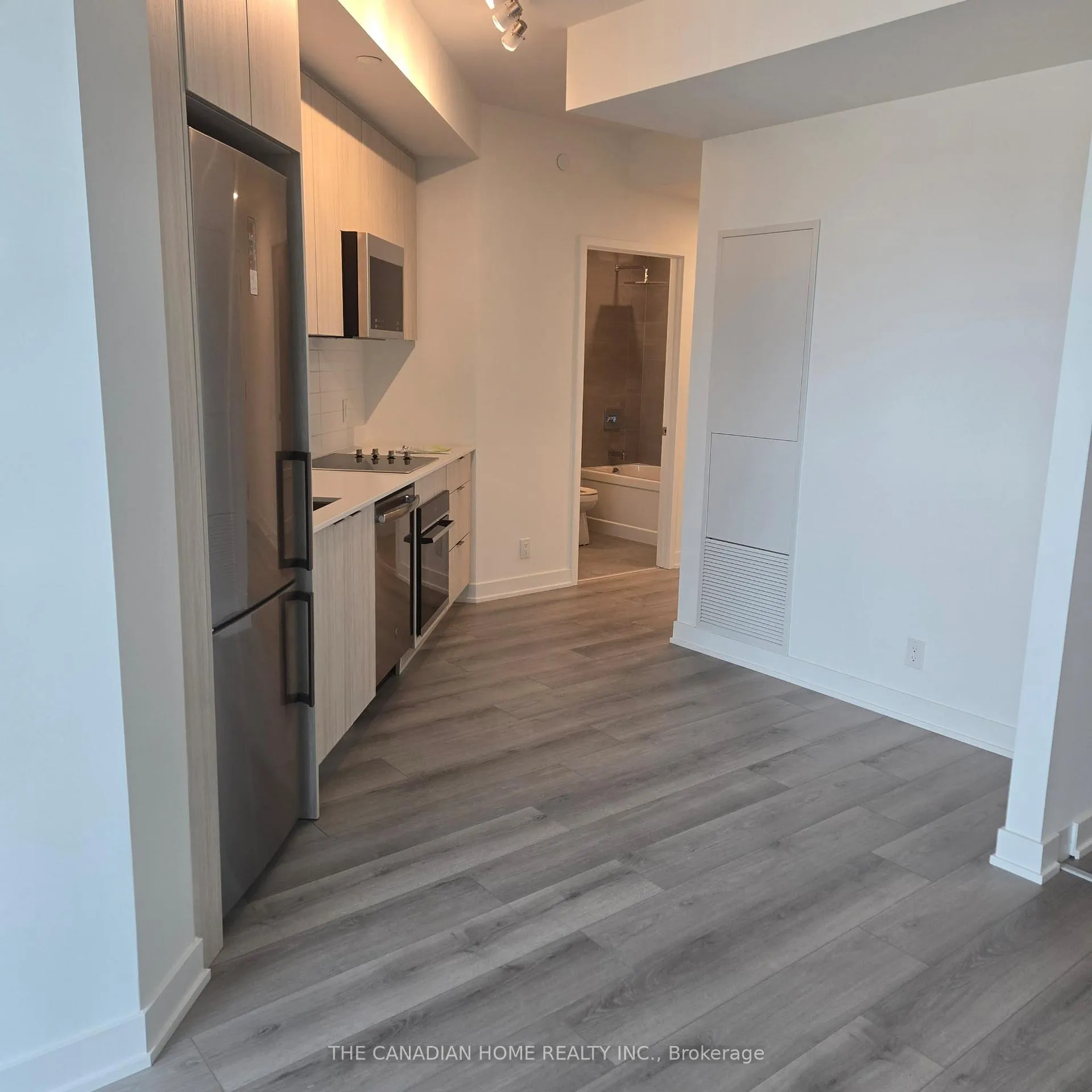 Photo 5 of Unit 624, 20 Deans Drive, Scarborough, Clairlea-Birchmount — HOMEH