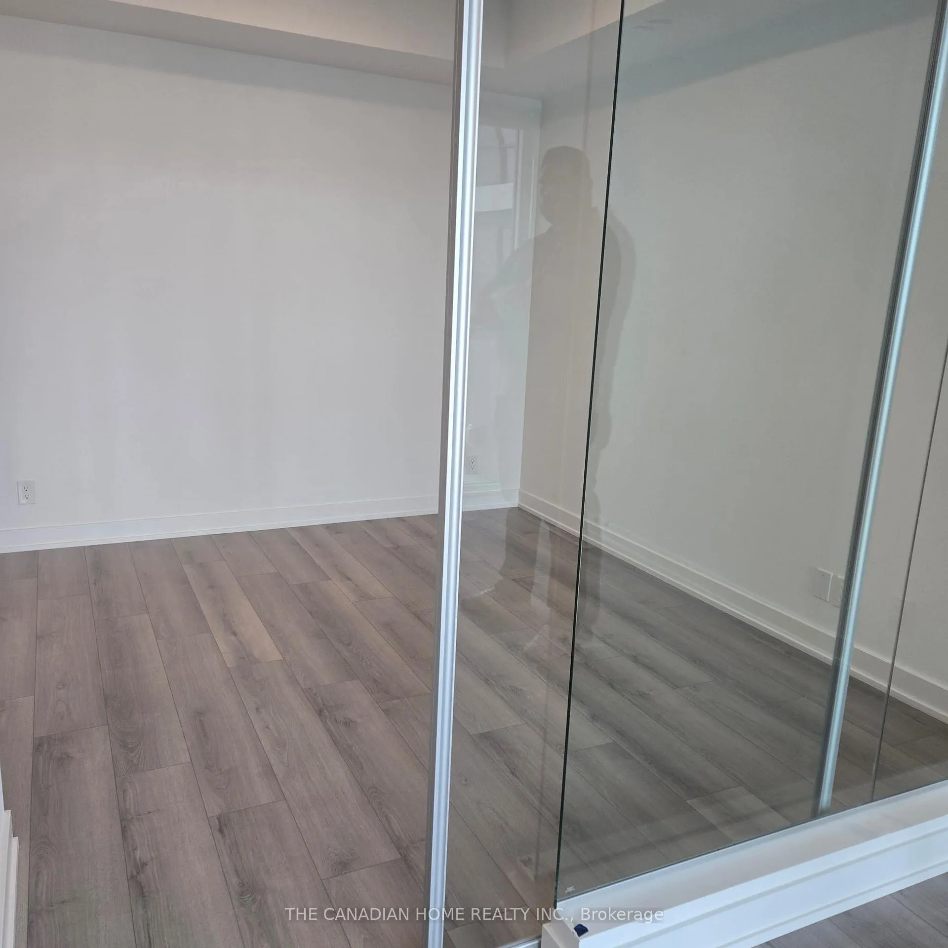 Photo 6 of Unit 624, 20 Deans Drive, Scarborough, Clairlea-Birchmount — HOMEH