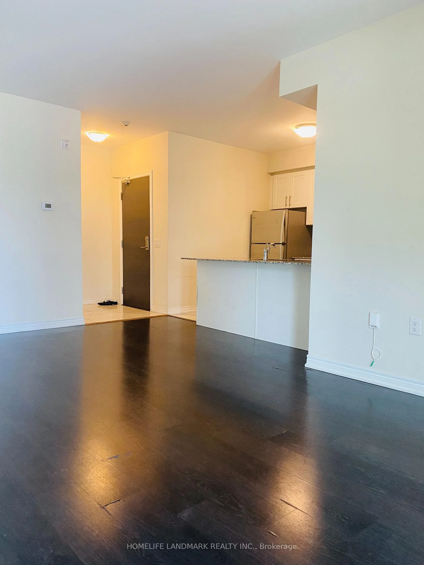 Photo 11 of Unit 204, 2370 Khalsa Gate, Oakville, Westmount — HOMEH