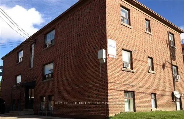 Photo 1 of 2904 St Clair Avenue E, Toronto, O'Connor-Parkview — HOMEH