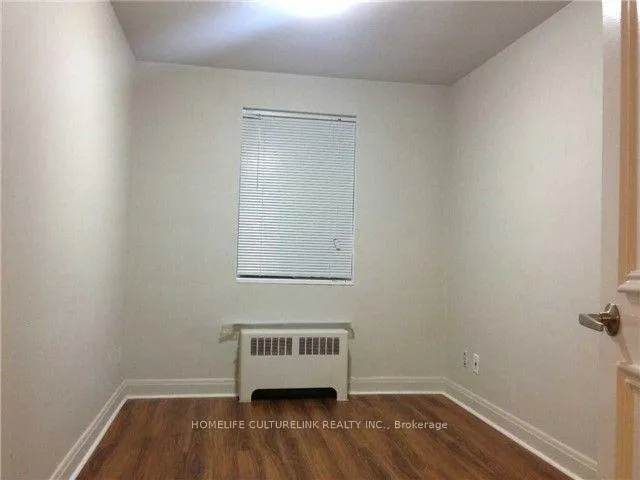 Photo 6 of 2904 St Clair Avenue E, Toronto, O'Connor-Parkview — HOMEH