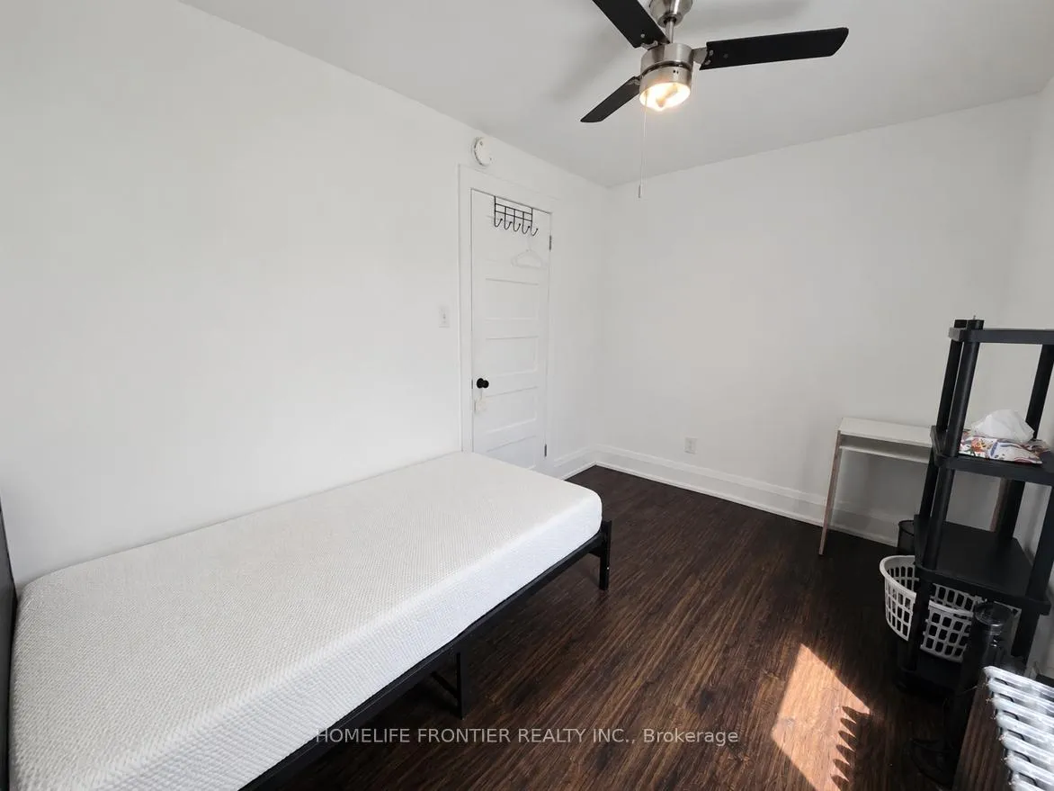 Photo 5 of Unit N1 - 2F, 1 Baldwin Street, Toronto, Kensington-Chinatown — HOMEH