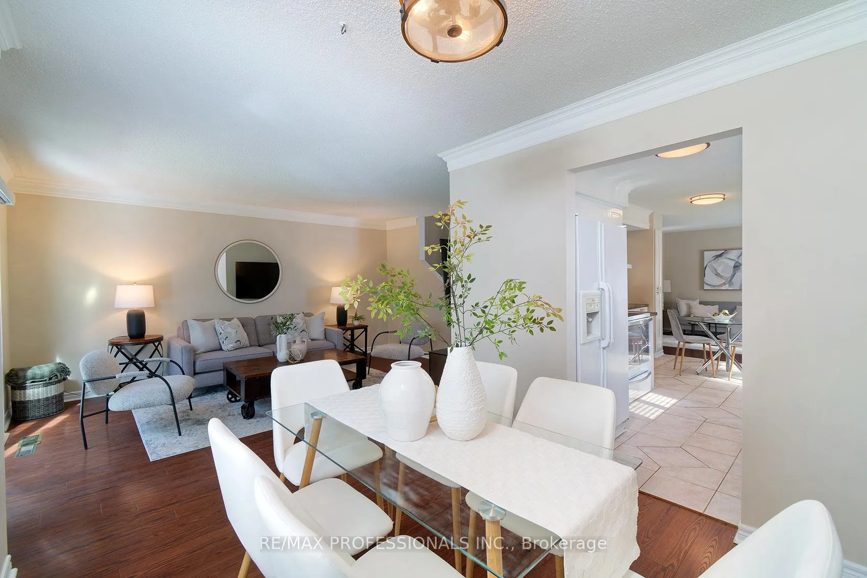 Photo 17 of 642 Roseheath Drive, Milton, Bronte Meadows — HOMEH
