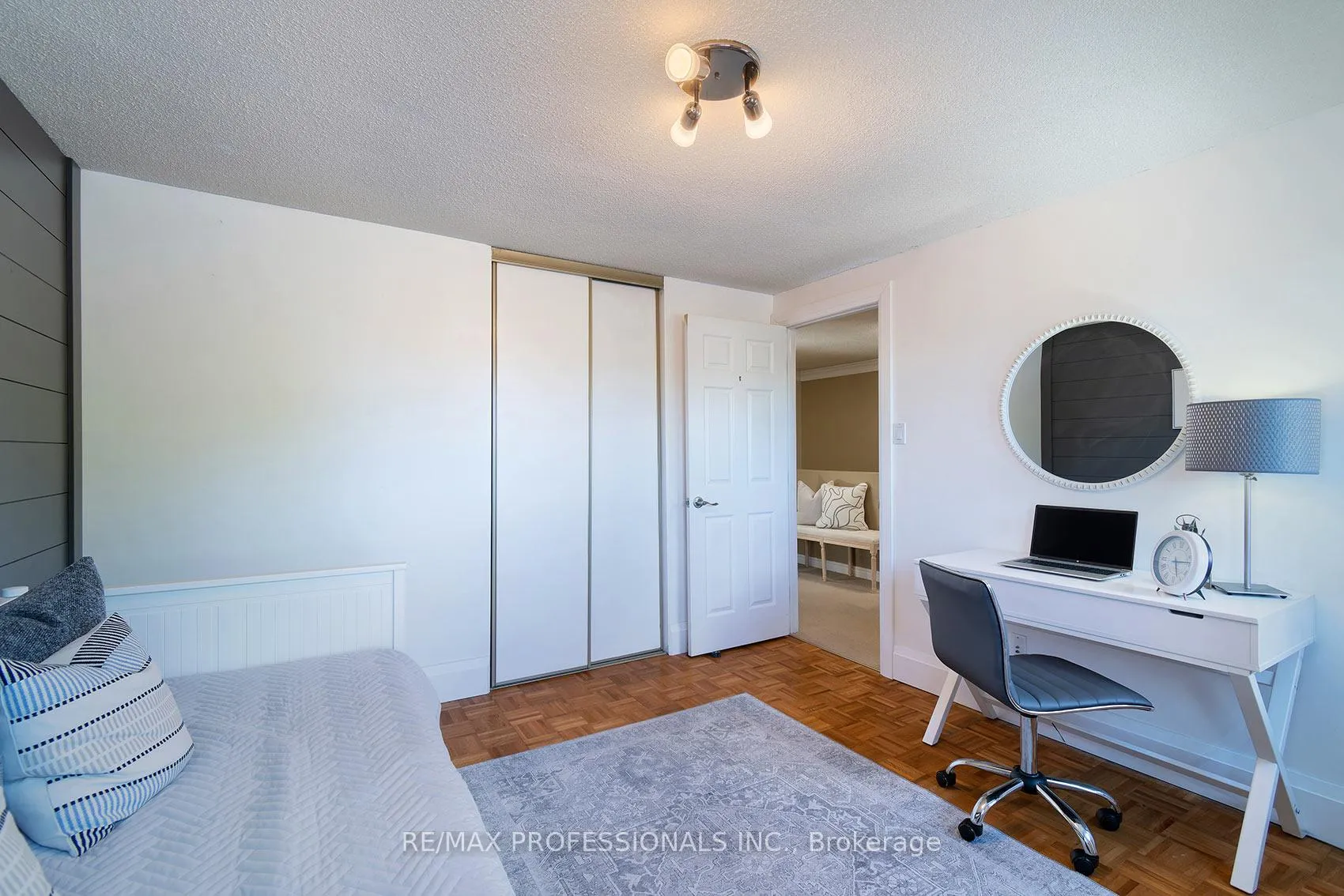 Photo 25 of 642 Roseheath Drive, Milton, Bronte Meadows — HOMEH