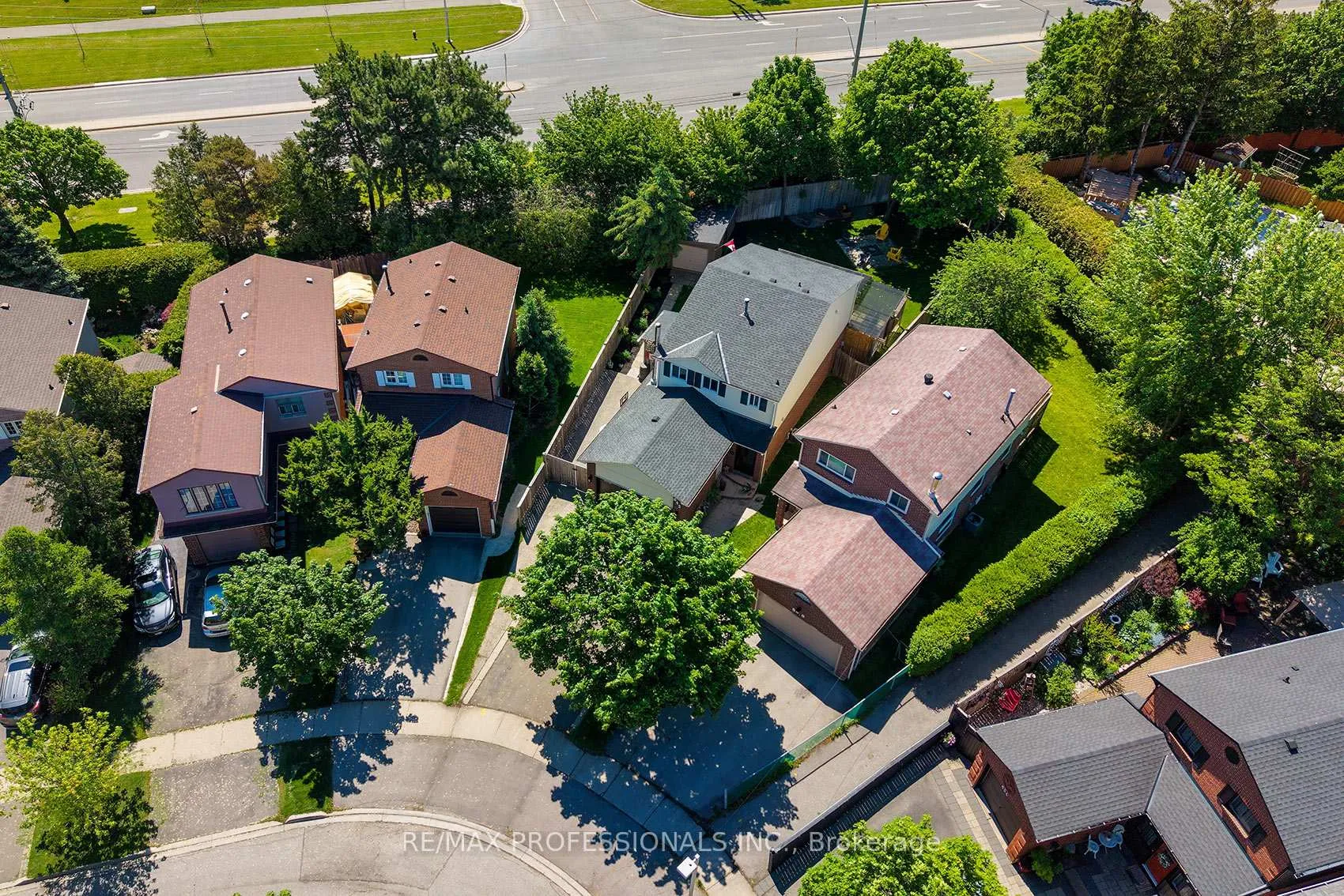 Photo 49 of 642 Roseheath Drive, Milton, Bronte Meadows — HOMEH
