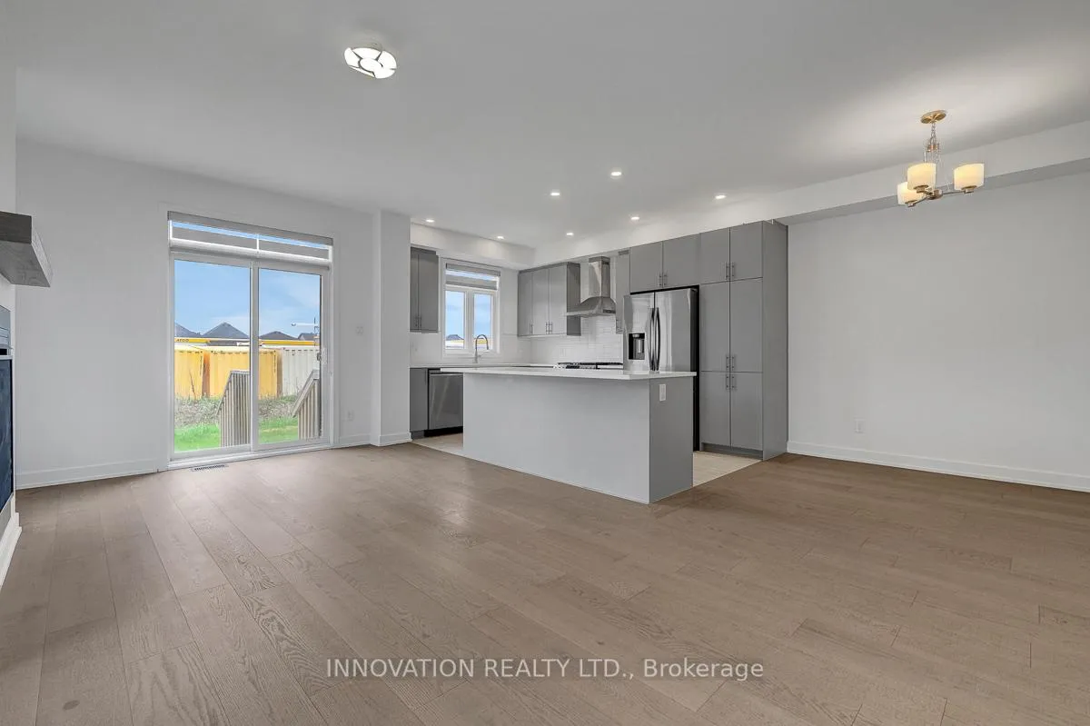 Photo 10 of 301 Makobe Lane, Ottawa, Riverside South/Gloucester Glen — HOMEH