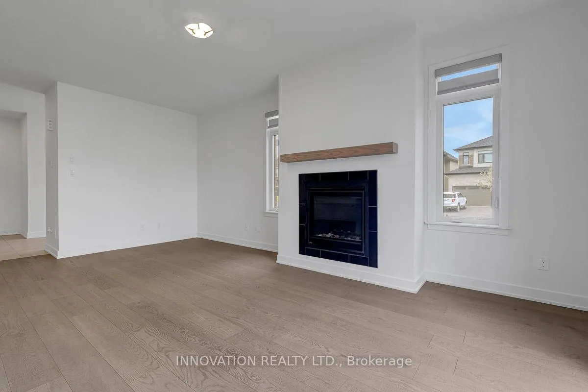 Photo 12 of 301 Makobe Lane, Ottawa, Riverside South/Gloucester Glen — HOMEH