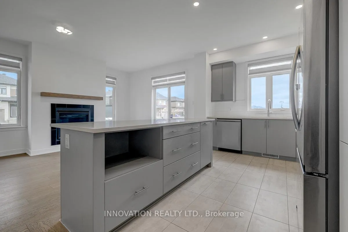 Photo 18 of 301 Makobe Lane, Ottawa, Riverside South/Gloucester Glen — HOMEH