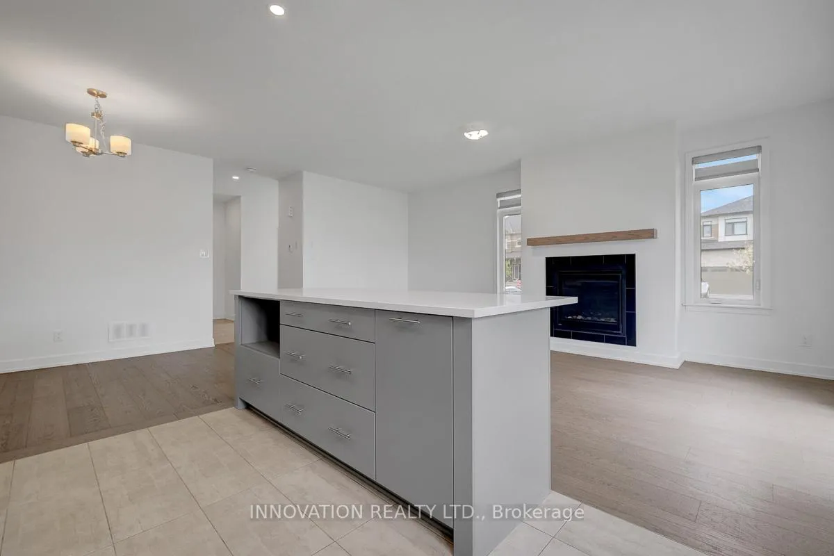 Photo 19 of 301 Makobe Lane, Ottawa, Riverside South/Gloucester Glen — HOMEH