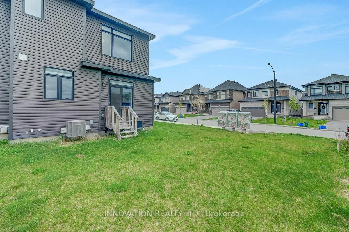Photo 50 of 301 Makobe Lane, Ottawa, Riverside South/Gloucester Glen — HOMEH