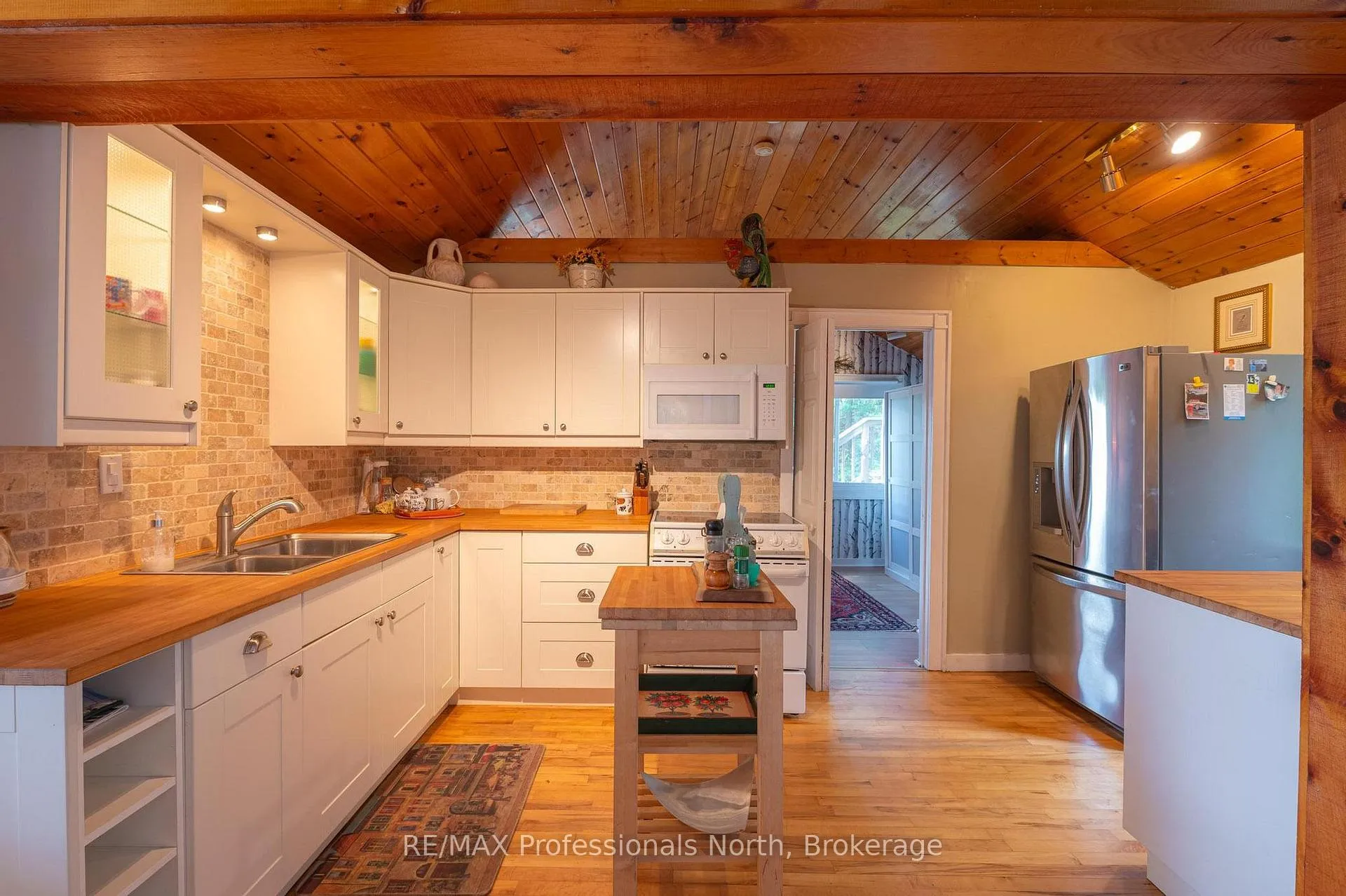 Photo 7 of 1272 Grierson Trail, Minden Hills, Snowdon — HOMEH