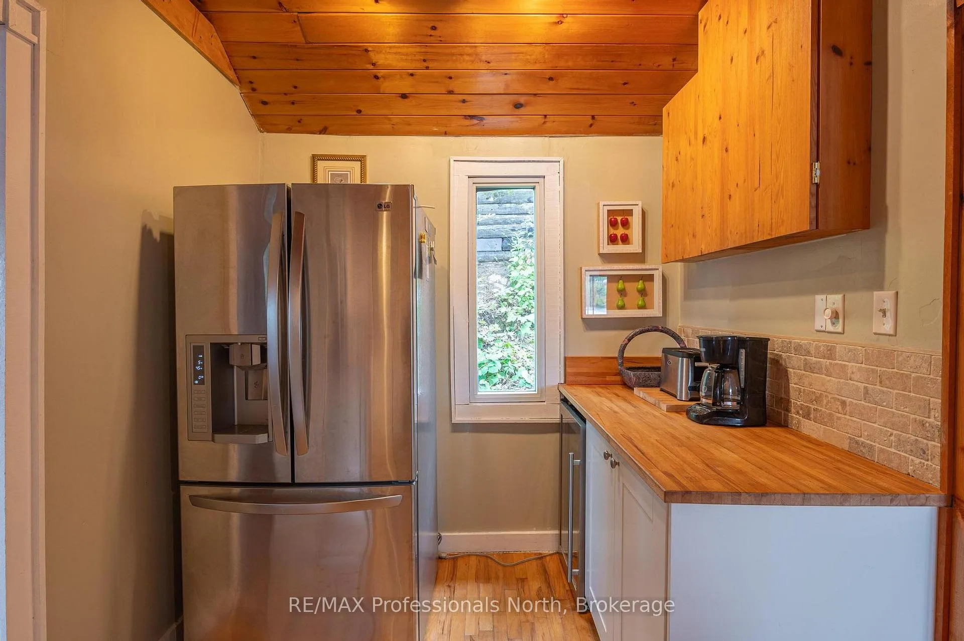 Photo 9 of 1272 Grierson Trail, Minden Hills, Snowdon — HOMEH