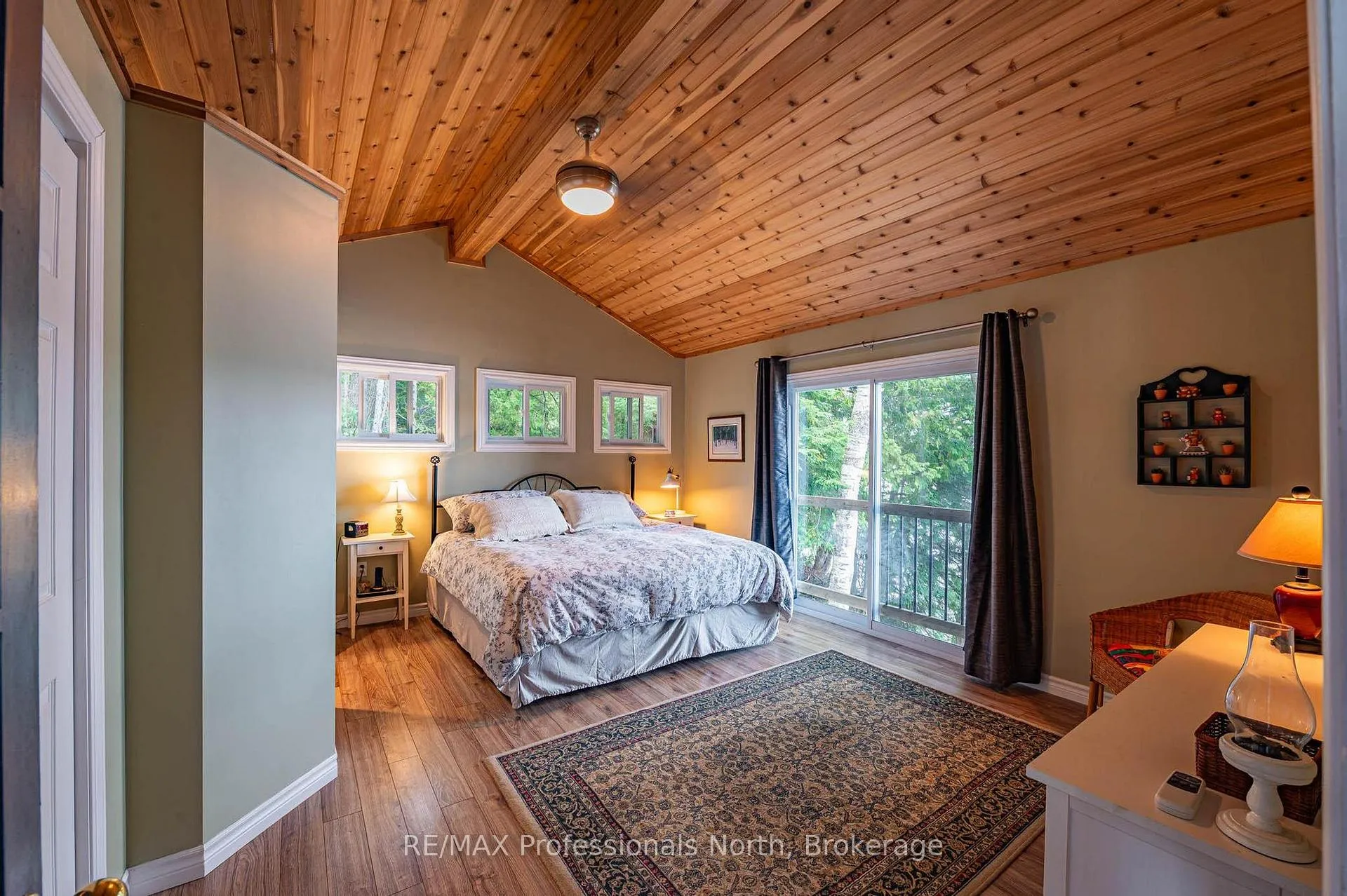 Photo 12 of 1272 Grierson Trail, Minden Hills, Snowdon — HOMEH