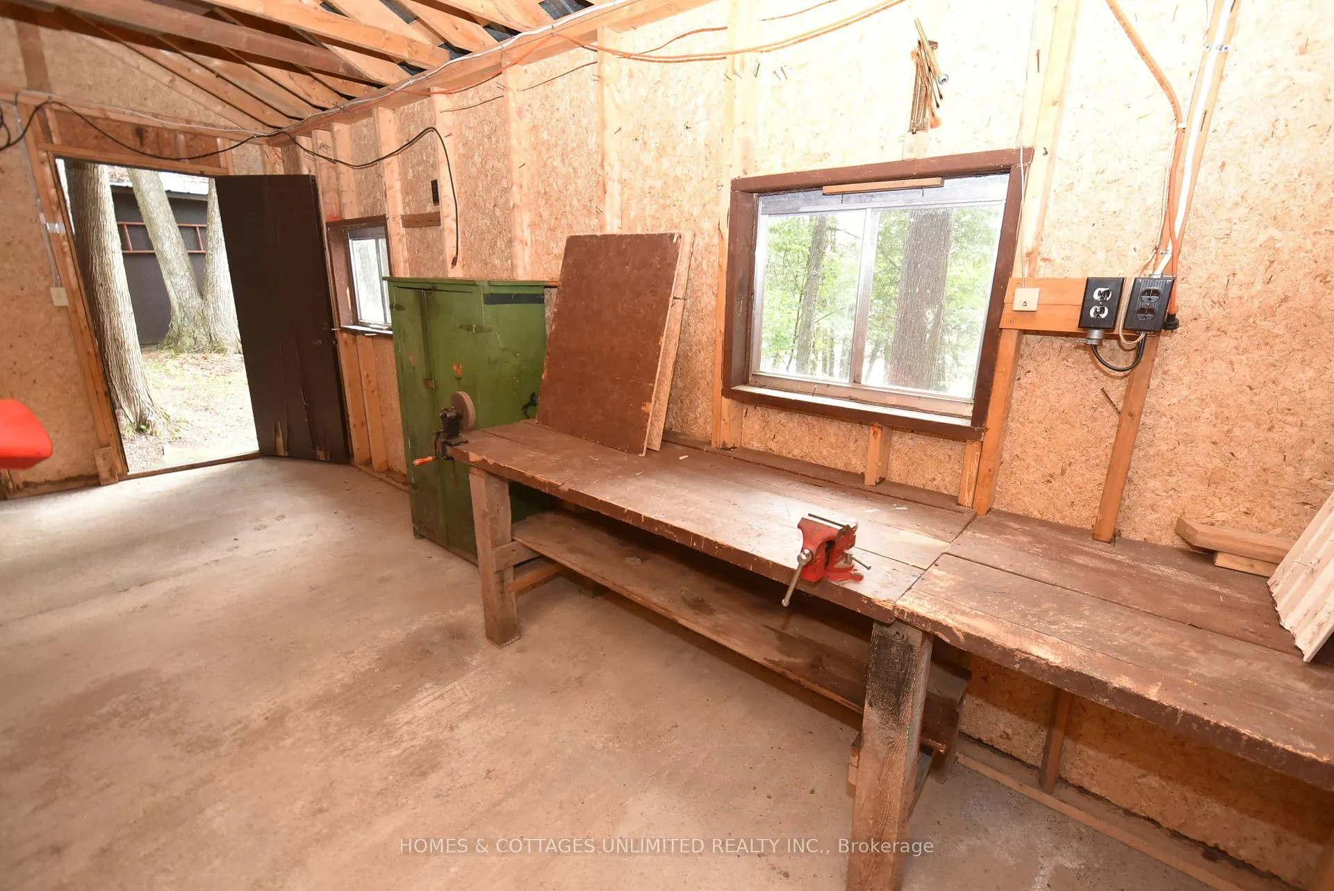 Photo 9 of 1165A Paynes Lane, Frontenac, Frontenac North — HOMEH