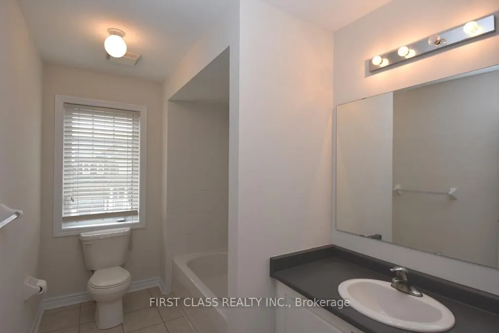 Photo 18 of Unit Main, 2588 standardbred Drive, Oshawa, Windfields — HOMEH