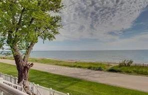 Photo 1 of Unit 52, 337 Beach Boulevard, Hamilton, Hamilton Beach — HOMEH
