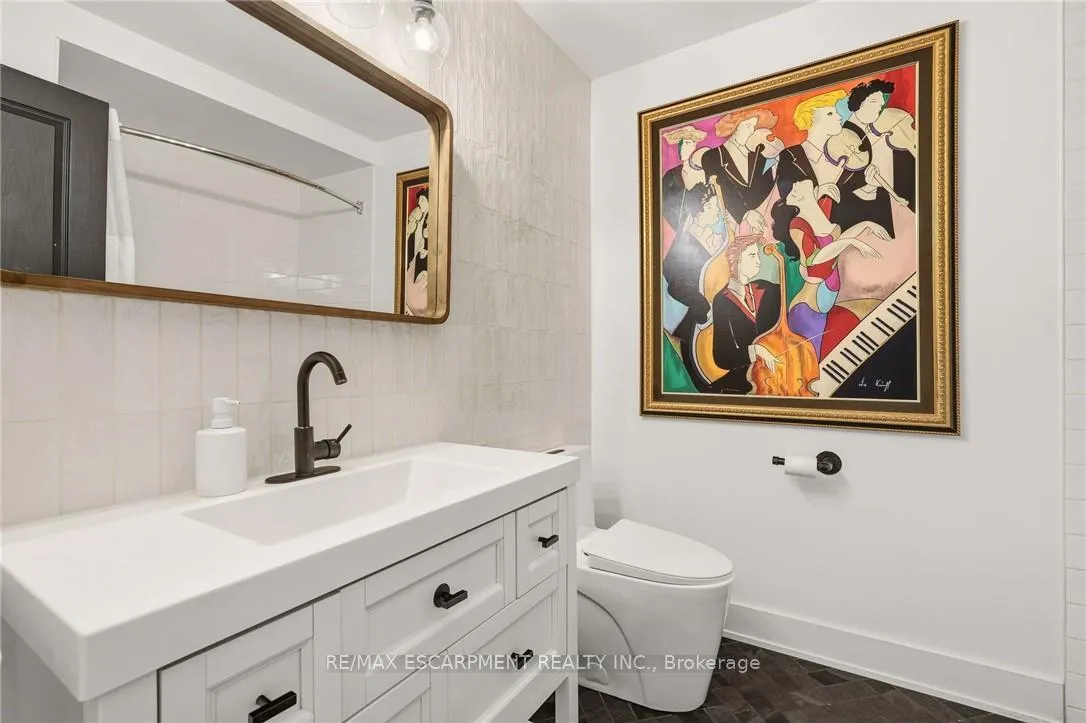 Photo 28 of Unit 52, 337 Beach Boulevard, Hamilton, Hamilton Beach — HOMEH