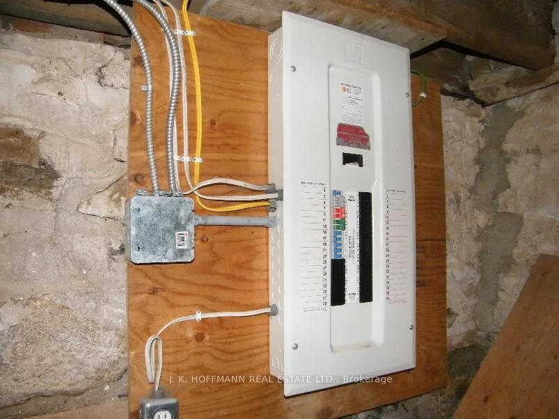 Photo 17 of 77307 11th Line, Meaford — HOMEH
