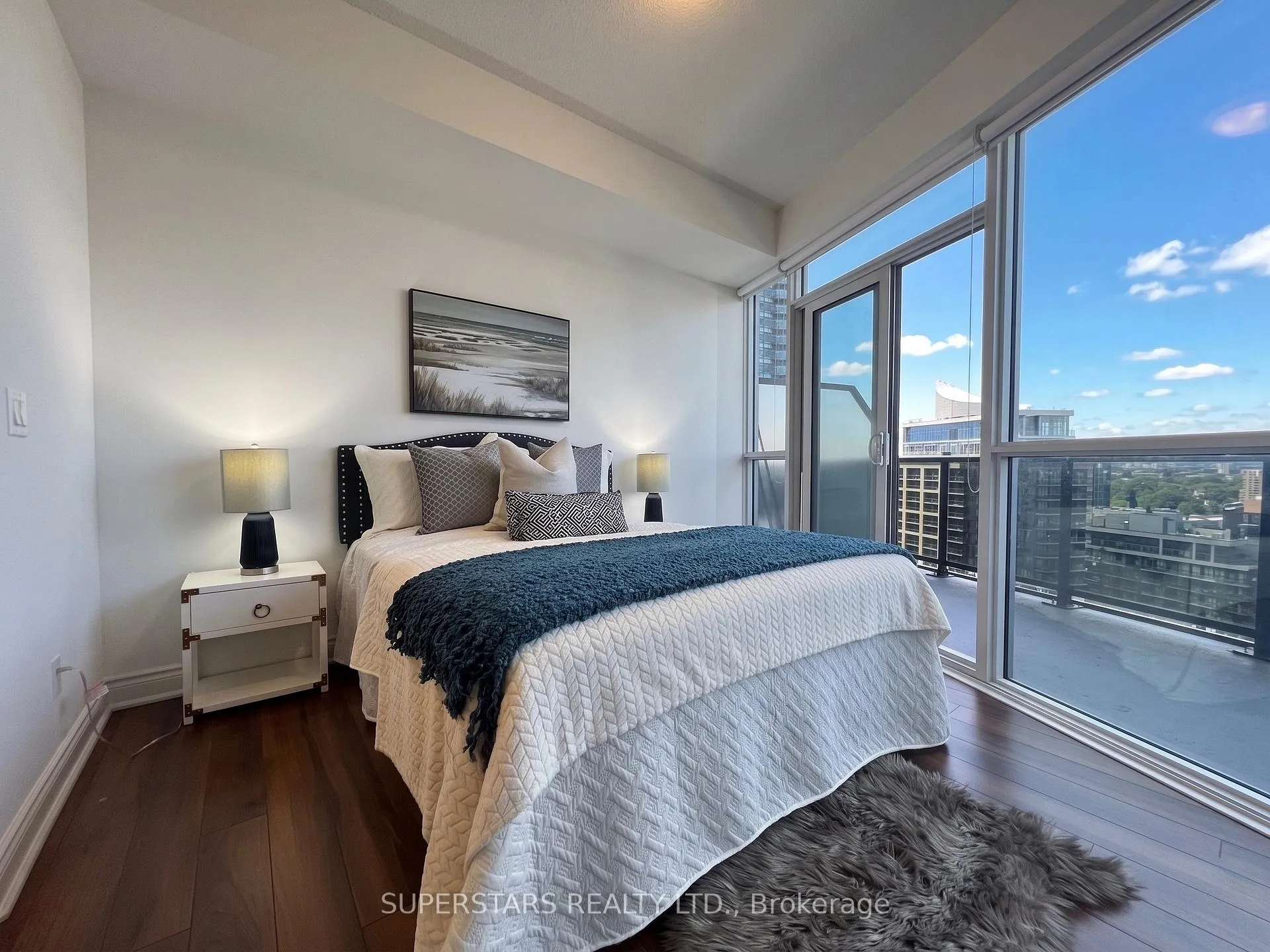 Photo 8 of Unit 2302, 80 Marine Parade Drive, Etobicoke, Mimico — HOMEH