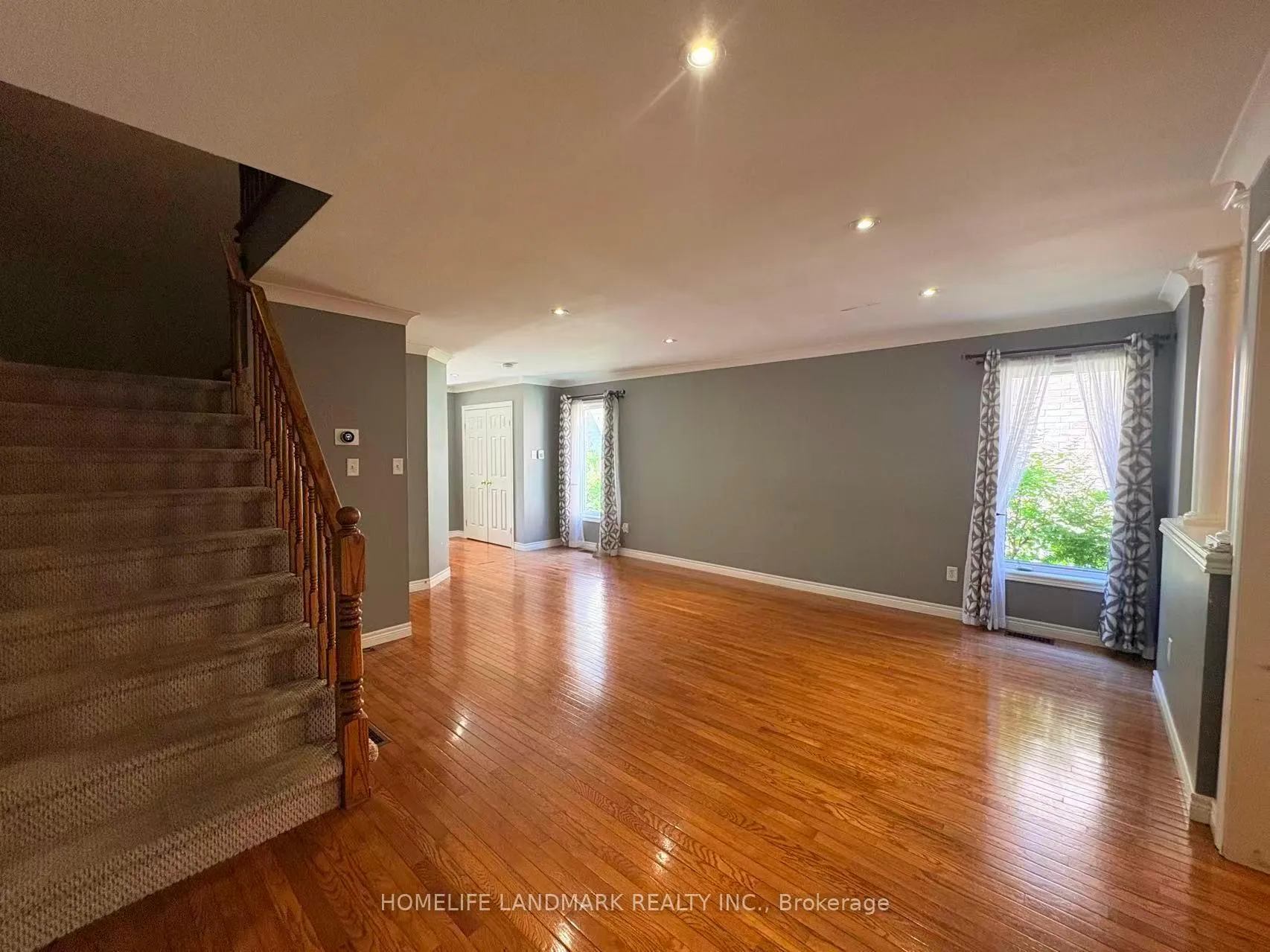 Photo 5 of 1479 Gulledge Trail, Oakville, West Oak Trails — HOMEH