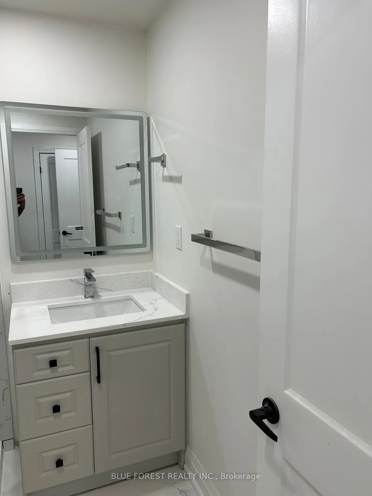 Photo 8 of Unit UNIT A (basement), 167 Forfar Avenue, Kitchener, Heritage Park - Kitchener — HOMEH
