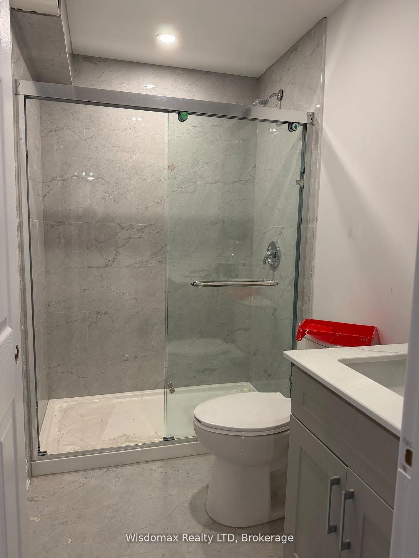 Photo 2 of Unit basement unit, 8429 Kelsey Crescent, Niagara Falls, Forestview — HOMEH