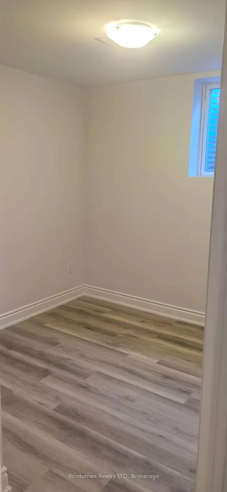 Photo 5 of Unit basement unit, 8429 Kelsey Crescent, Niagara Falls, Forestview — HOMEH