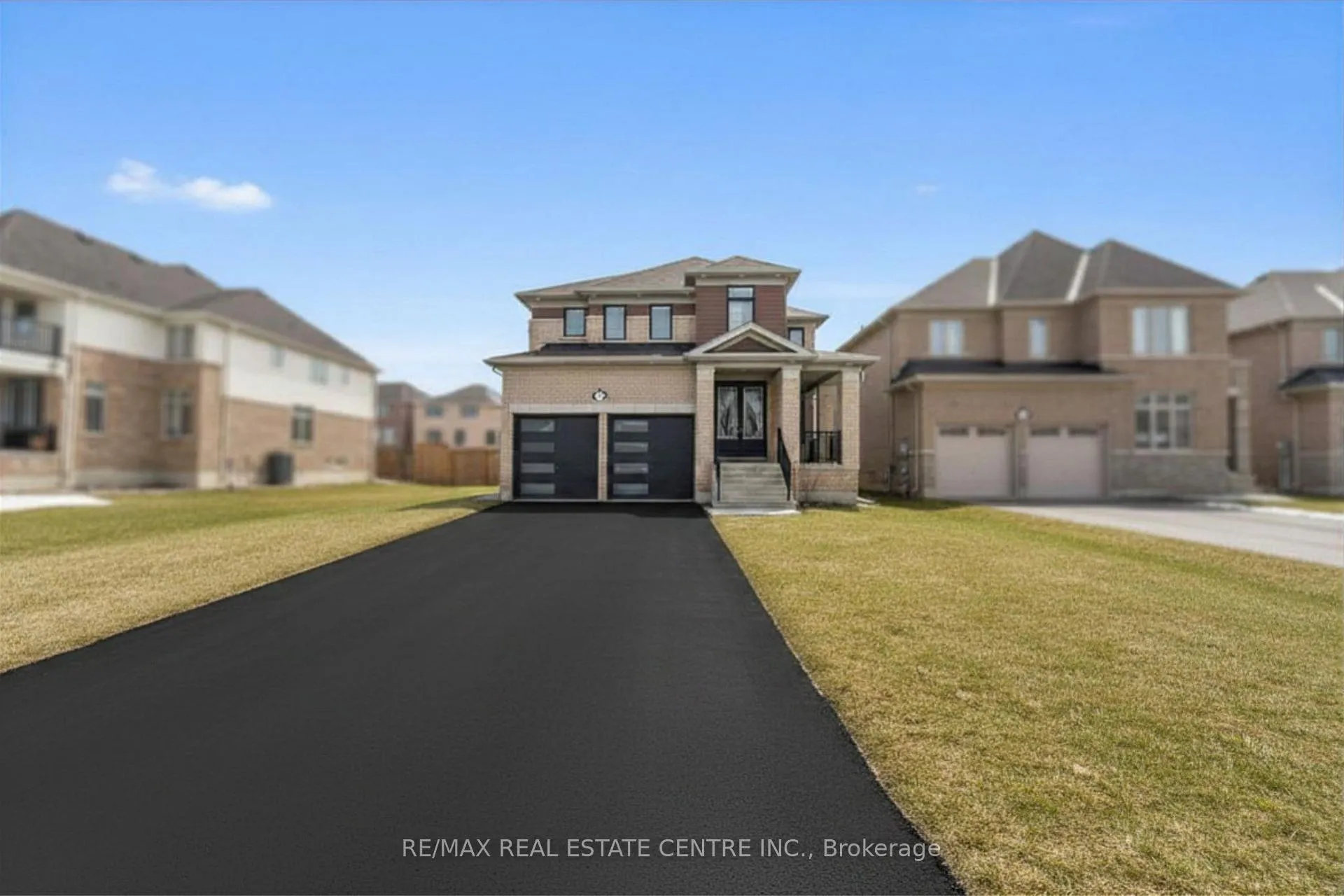 Photo 1 of 112 Bluebird Boulevard, Adjala-Tosorontio, Colgan — HOMEH