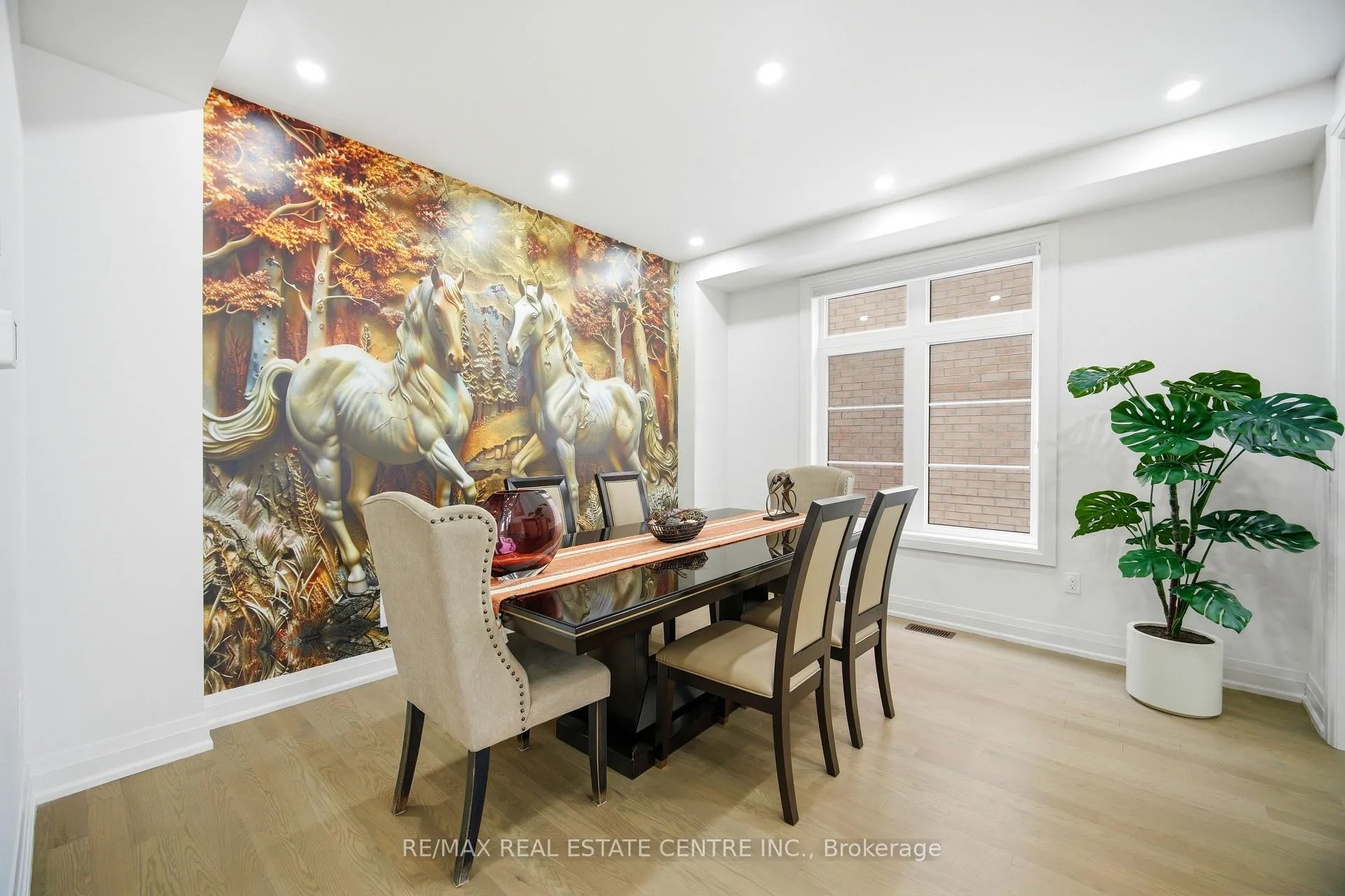 Photo 8 of 112 Bluebird Boulevard, Adjala-Tosorontio, Colgan — HOMEH