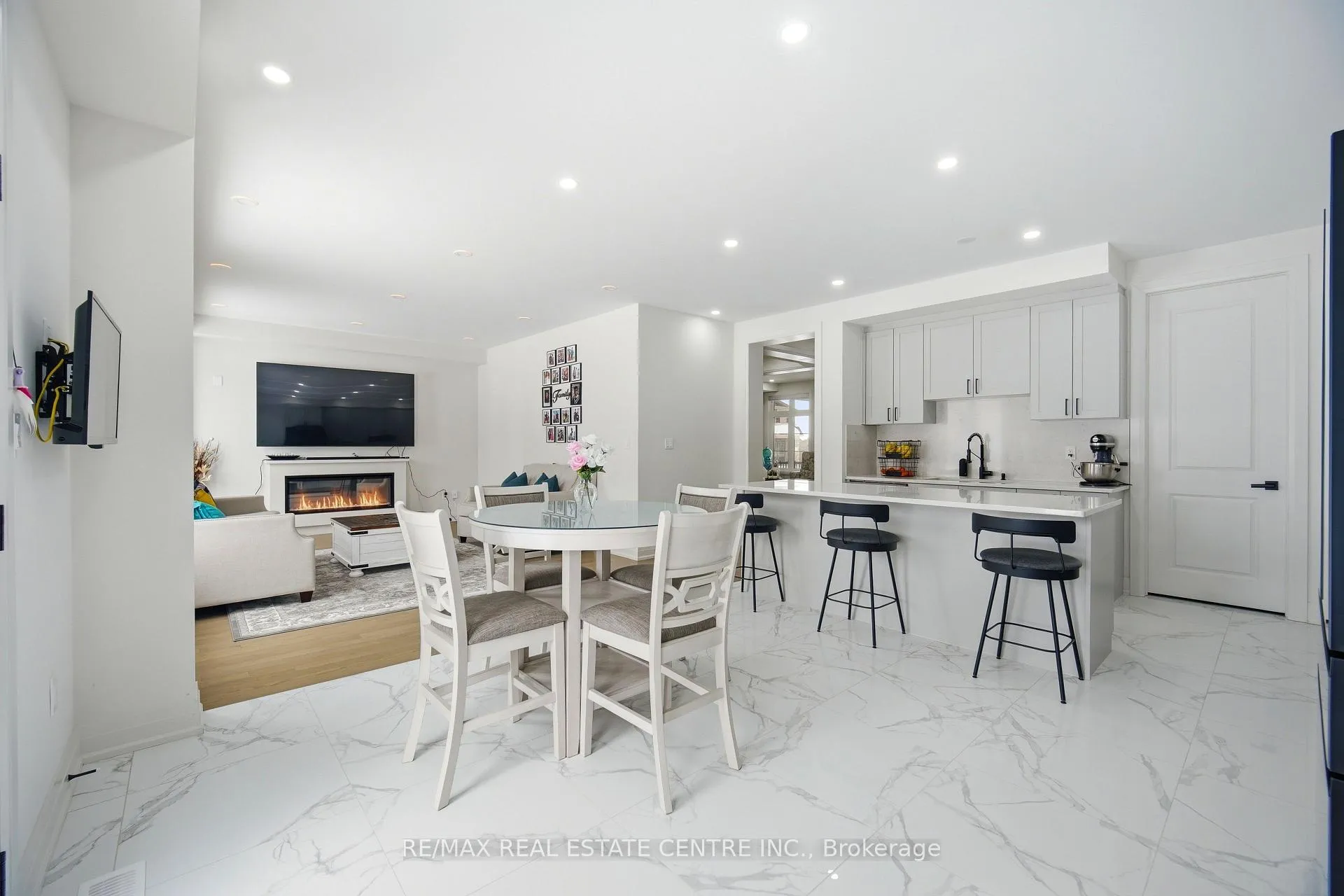 Photo 17 of 112 Bluebird Boulevard, Adjala-Tosorontio, Colgan — HOMEH