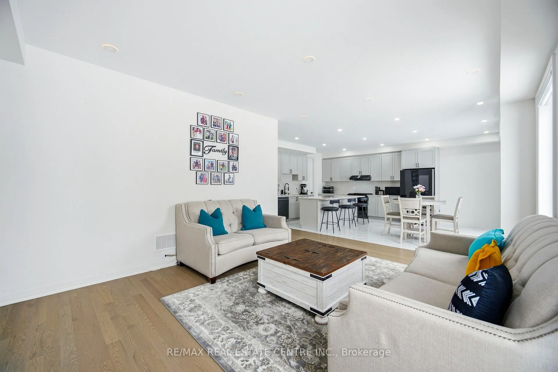 Photo 21 of 112 Bluebird Boulevard, Adjala-Tosorontio, Colgan — HOMEH