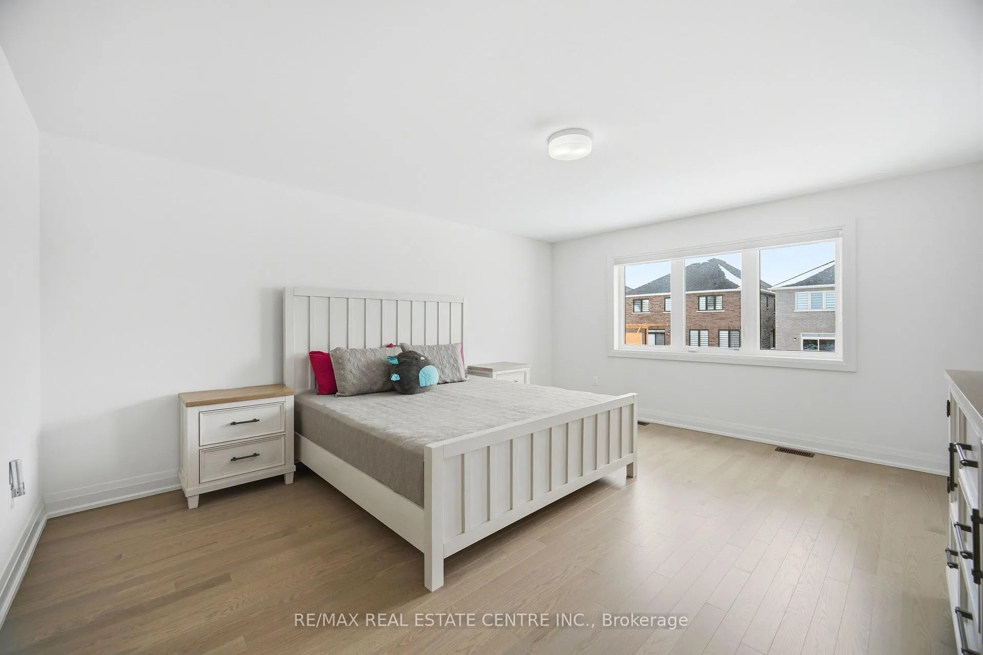 Photo 28 of 112 Bluebird Boulevard, Adjala-Tosorontio, Colgan — HOMEH