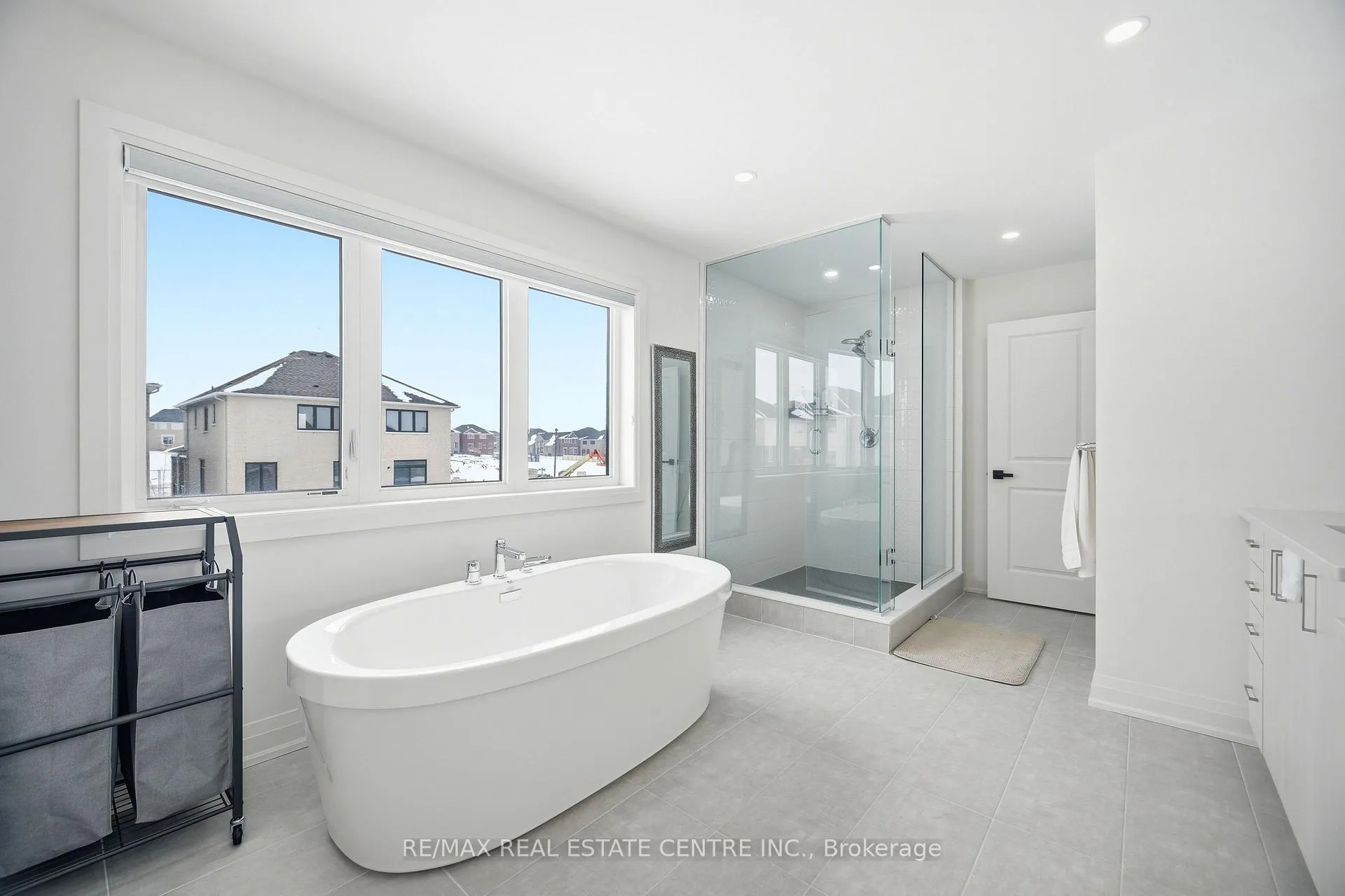 Photo 31 of 112 Bluebird Boulevard, Adjala-Tosorontio, Colgan — HOMEH