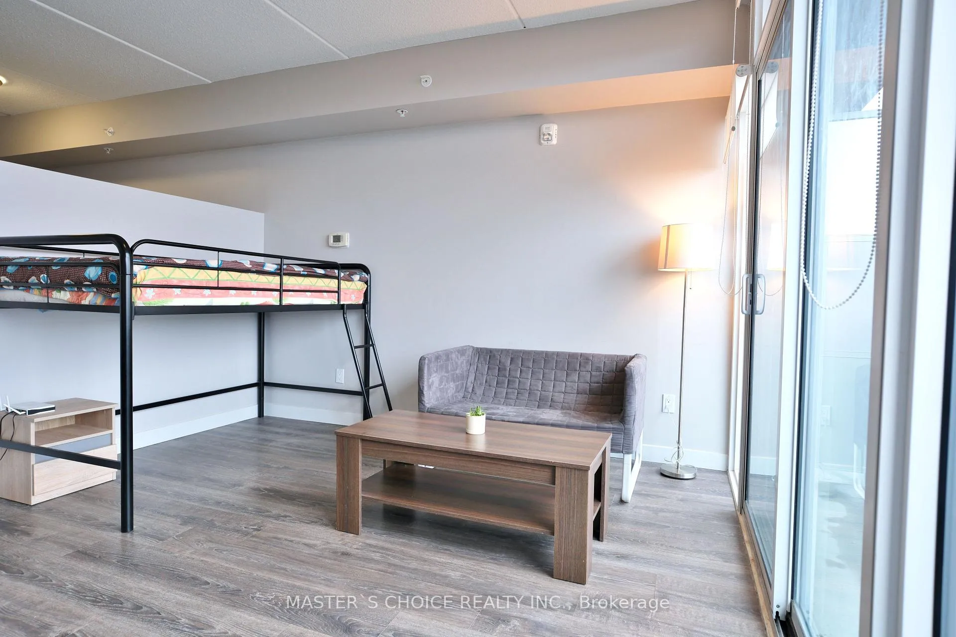 Photo 10 of Unit 605, 308 Lester Street E, Waterloo, Beechwood/University — HOMEH