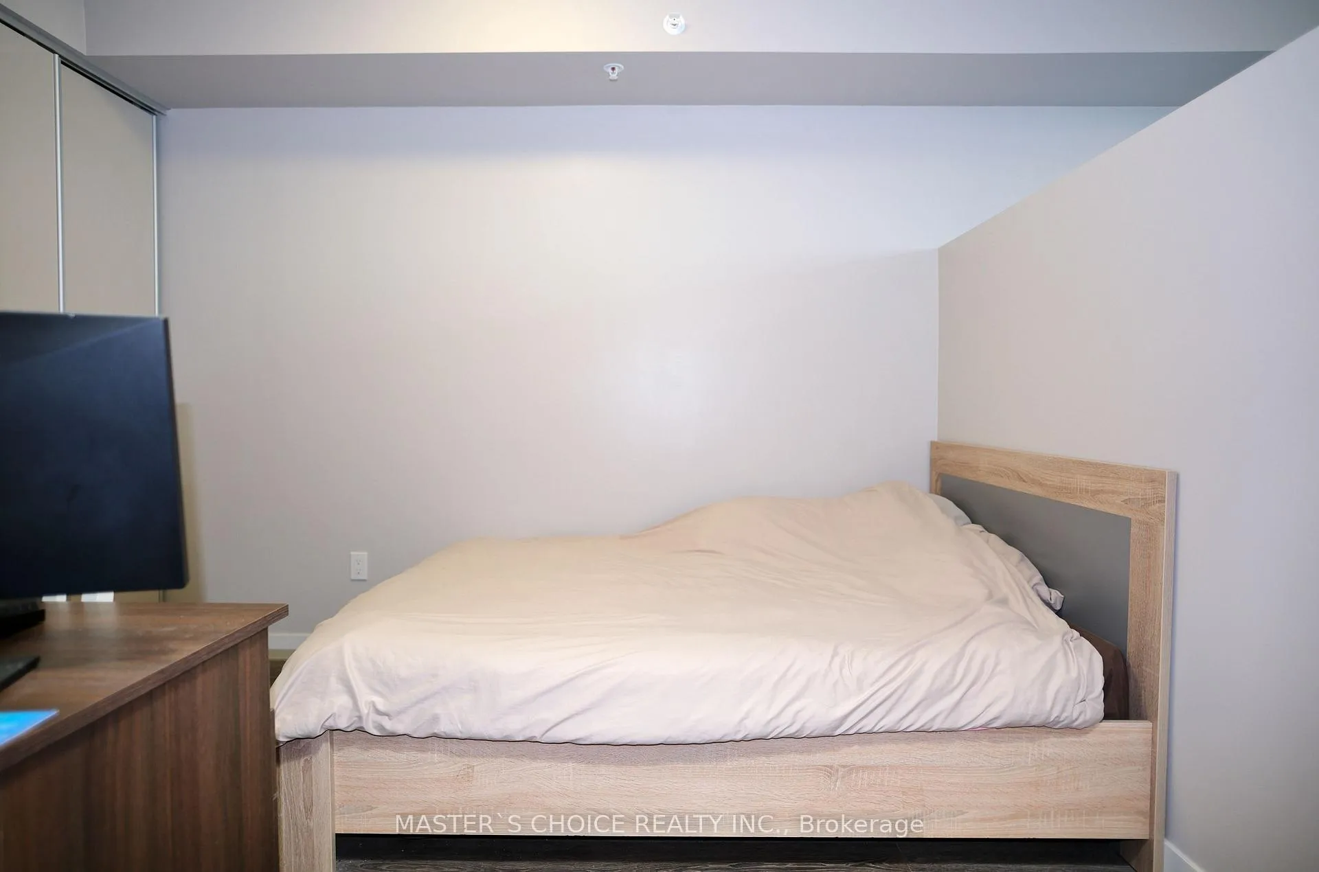 Photo 14 of Unit 605, 308 Lester Street E, Waterloo, Beechwood/University — HOMEH