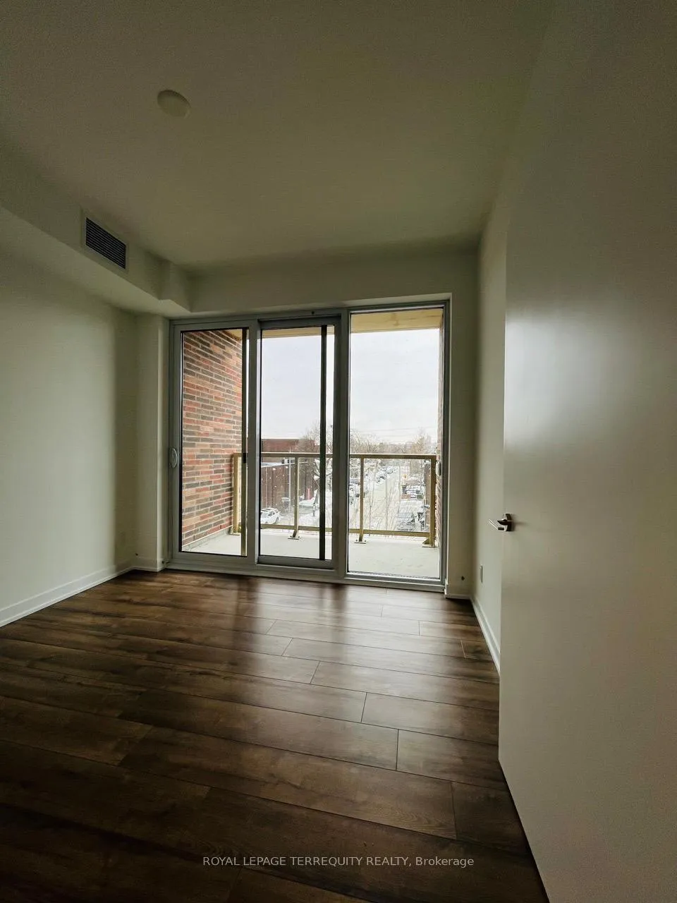 Photo 4 of Unit 325, 1787 St Clair Avenue W, Toronto, Weston-Pellam Park — HOMEH