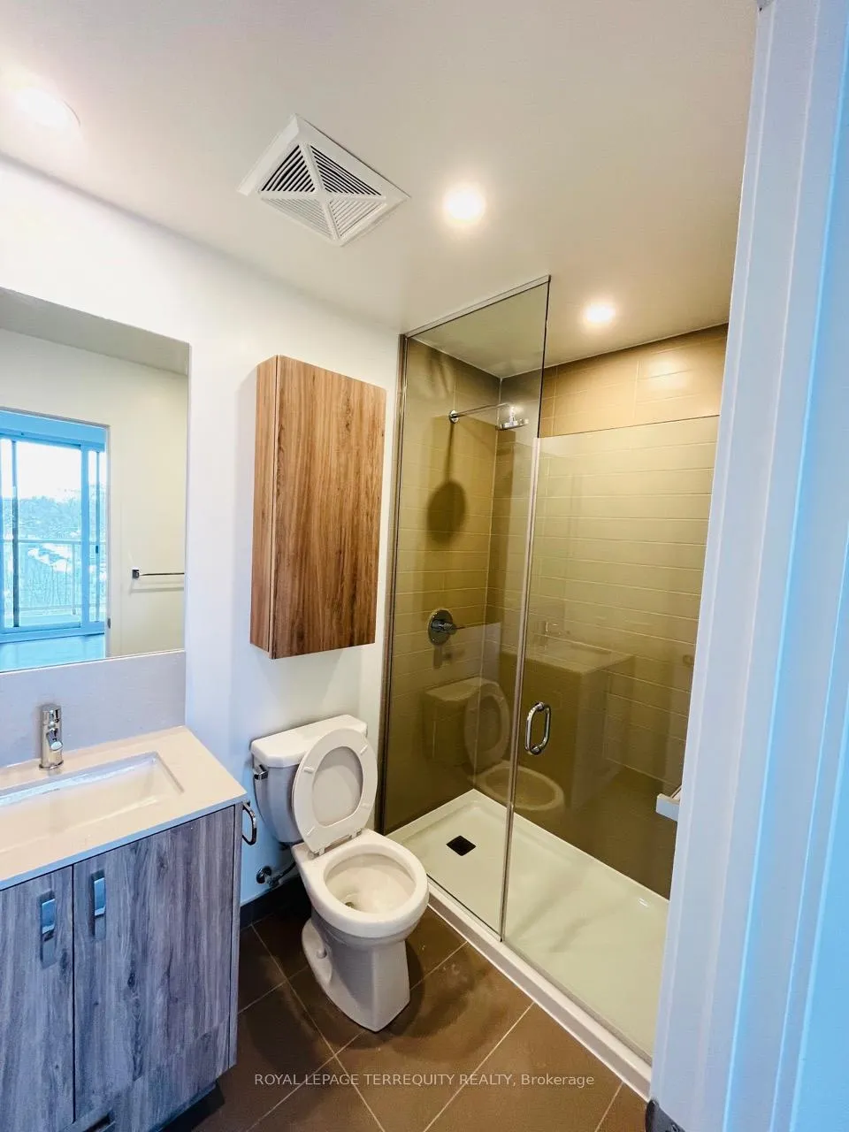 Photo 6 of Unit 325, 1787 St Clair Avenue W, Toronto, Weston-Pellam Park — HOMEH