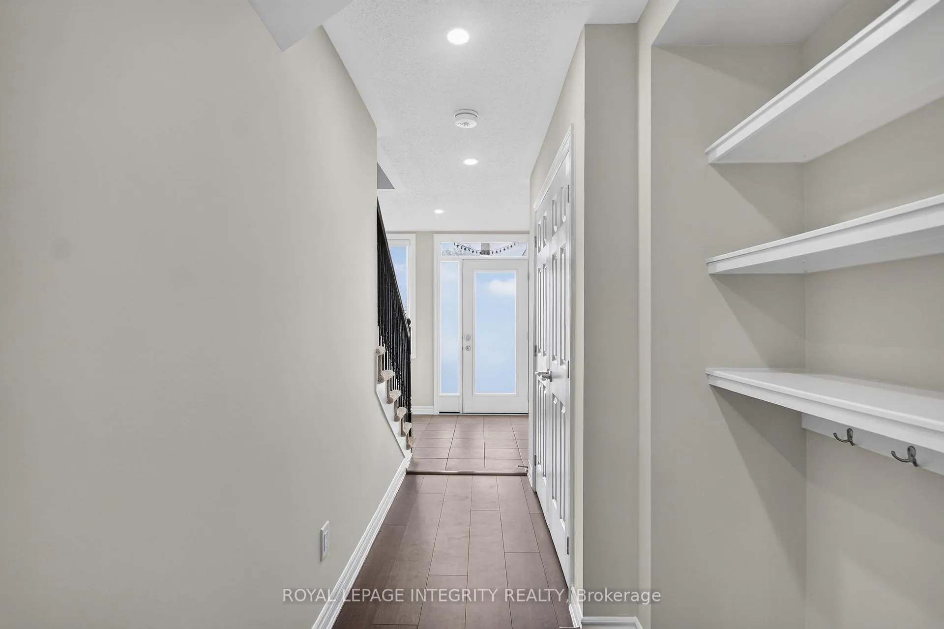 Photo 8 of 364 Aphelion Crescent N, Ottawa, Barrhaven - Half Moon Bay — HOMEH