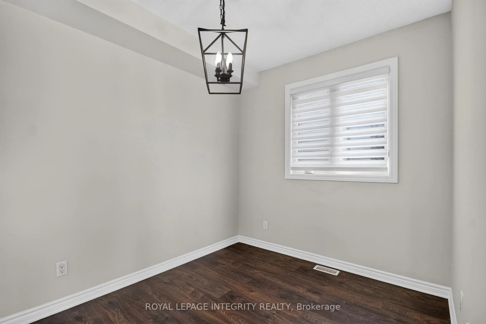 Photo 10 of 364 Aphelion Crescent N, Ottawa, Barrhaven - Half Moon Bay — HOMEH