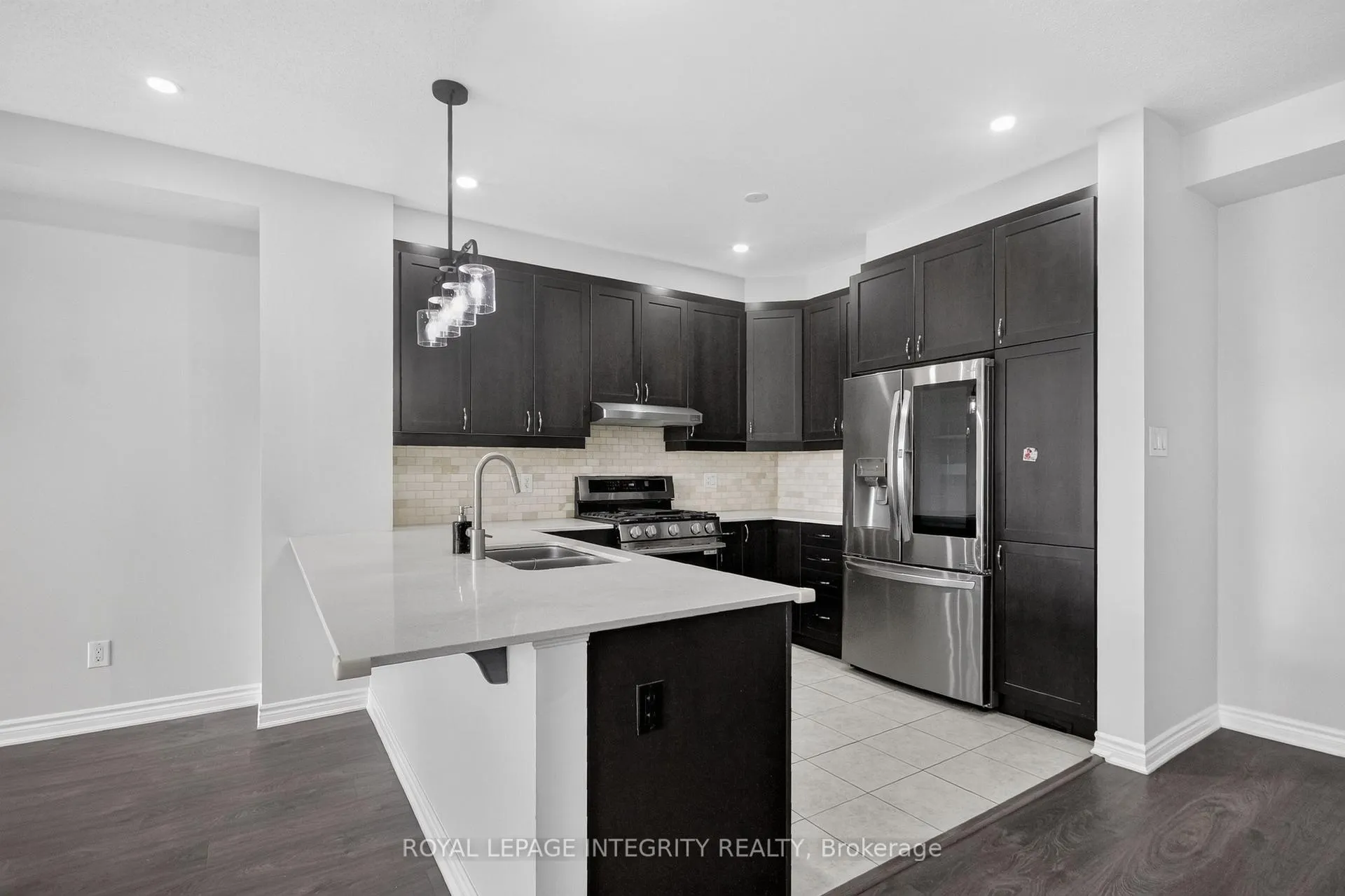 Photo 12 of 364 Aphelion Crescent N, Ottawa, Barrhaven - Half Moon Bay — HOMEH
