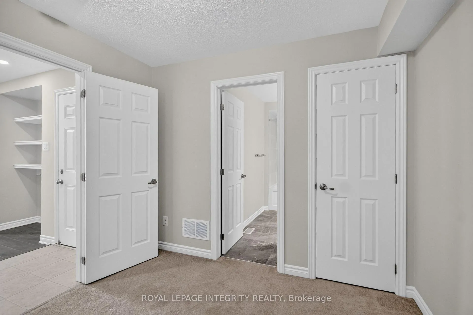 Photo 41 of 364 Aphelion Crescent N, Ottawa, Barrhaven - Half Moon Bay — HOMEH