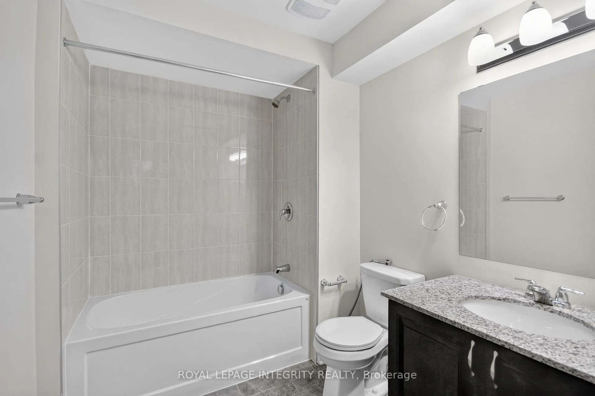Photo 42 of 364 Aphelion Crescent N, Ottawa, Barrhaven - Half Moon Bay — HOMEH